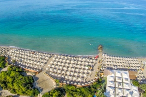 1  ROBINSON CLUB APULIA